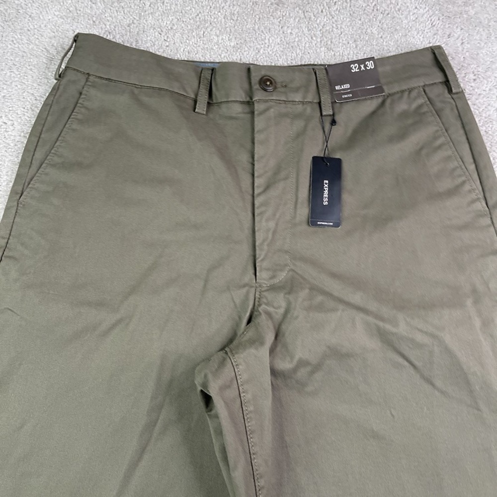 NEW Express Pants Mens 32x30 (Fits 32x28) Brown Relaxed Fit Stretch Chino NWT - Picture 2 of 13